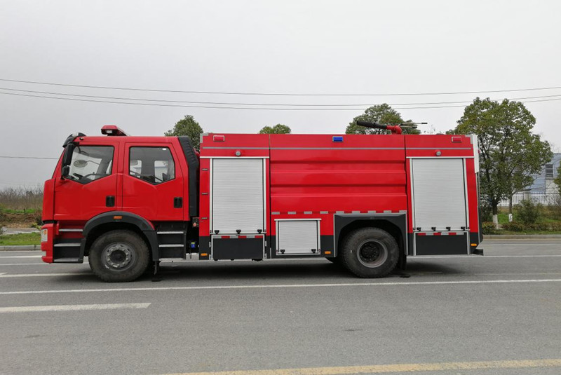 J�����ĭ����܇ ˮ��5.8  ��ĭ2.2