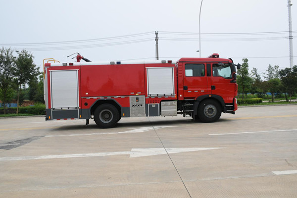 ����8��ˮ������܇